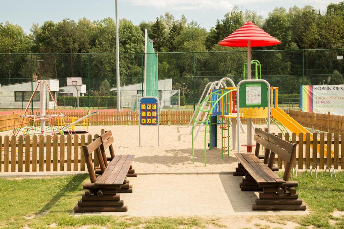 Camping Oaza Blonie Kornik Domki Standard - 3 Pokoje Exterior photo