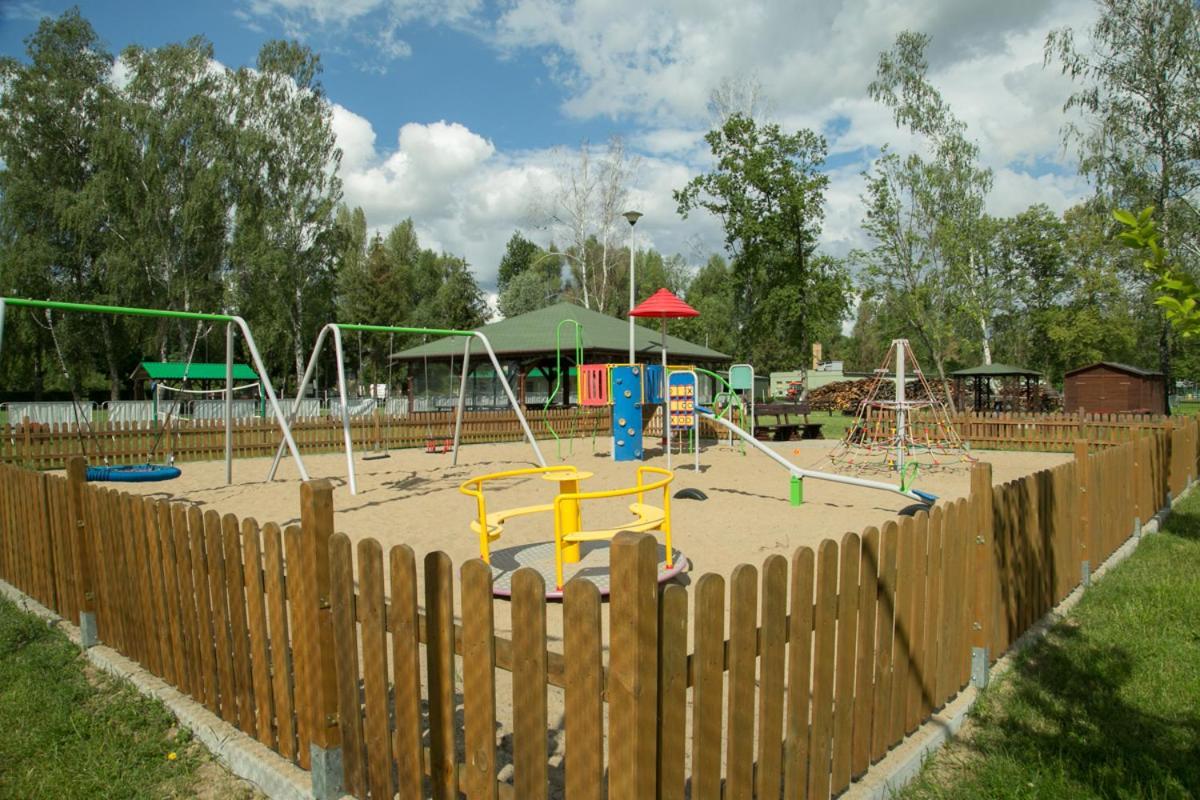 Camping Oaza Blonie Kornik Domki Standard - 3 Pokoje Exterior photo